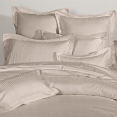 Olivier Desforges Baptiste bed linen range - Perle